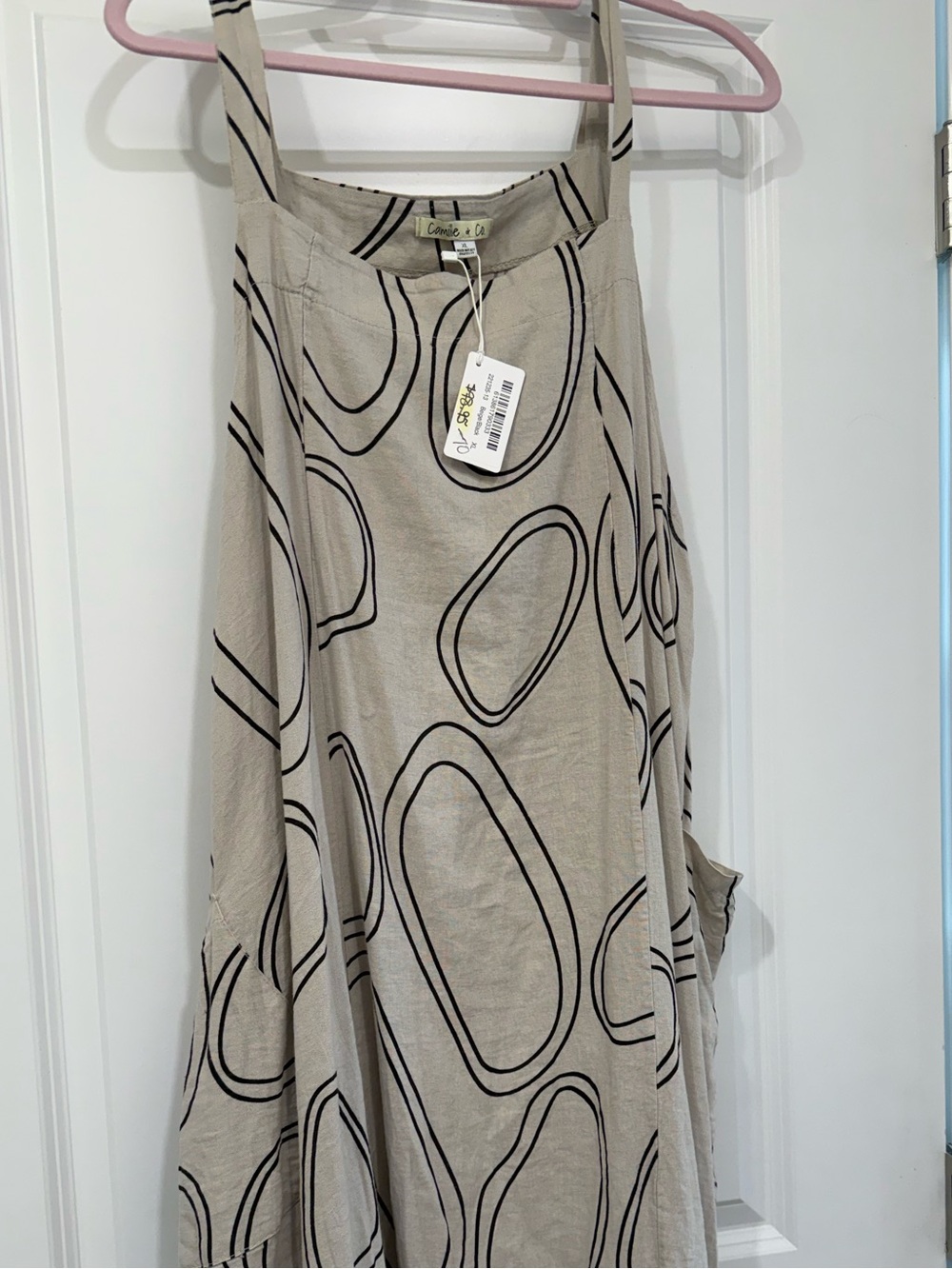 Camille & Co. XL Beige jumper style dress with Black Abstract Print NWT